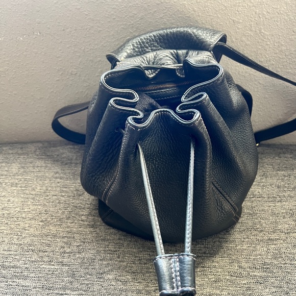 Coach Vinta drawstring Backpack - Picture 2 of 5